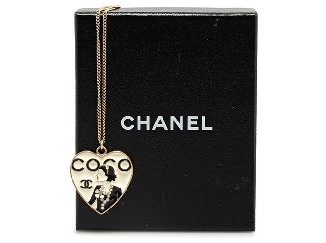 Collana Chanel Coco Mark Mademoiselle Heart Nero Bianco D'oro - vista 4