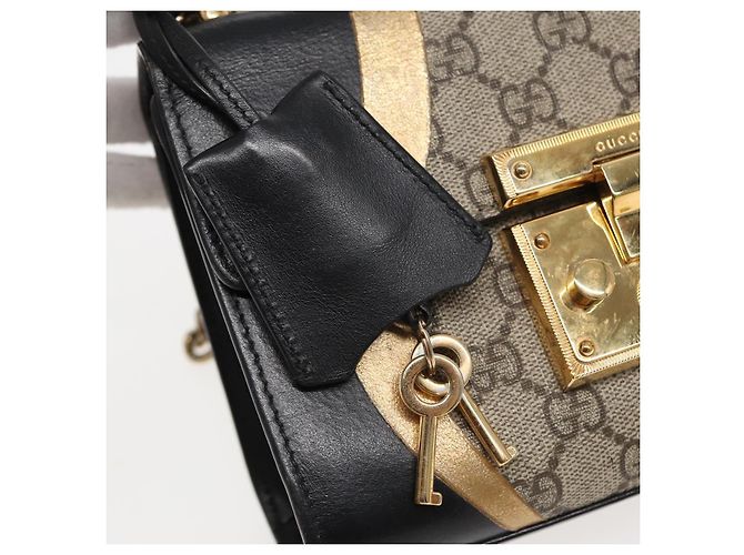 Borsa a spalla GUCCI Padlock GG Supreme in PVC beige 432182 Auth ar12095 - vista 10