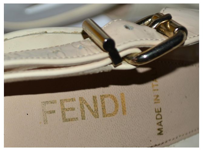 Fendi Sandalen weiß Lackleder Größe 37 - Ansicht 9