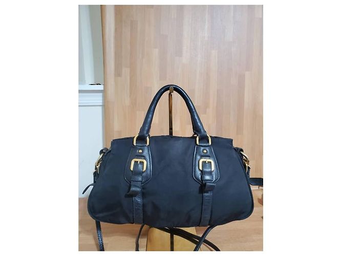Tote Borsa a tracolla convertibile Prada in tessuto e pelle Nero - vista 2