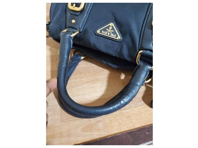 Tote Borsa a tracolla convertibile Prada in tessuto e pelle Nero - vista 9