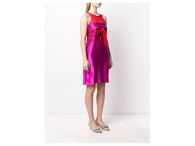 Vestido de seda fucsia y rojo de Gianfranco Ferré - vista 3