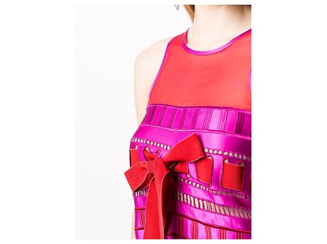 Vestido de seda fucsia y rojo de Gianfranco Ferré - vista 5