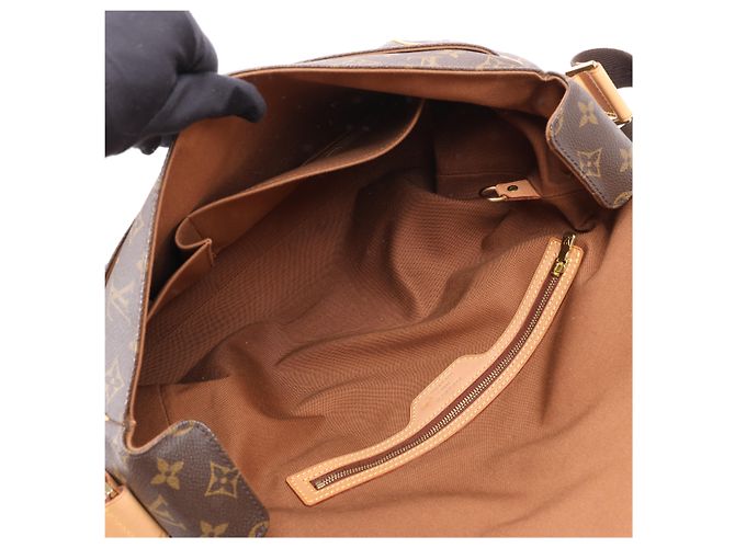 Borsa a tracolla Abbesses in tela Monogram Louis Vuitton M45257 Marrone - vista 17