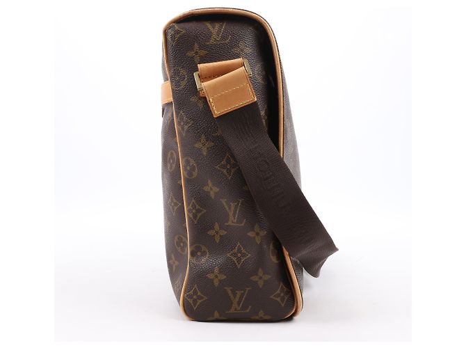 Borsa a tracolla Abbesses in tela Monogram Louis Vuitton M45257 Marrone - vista 3