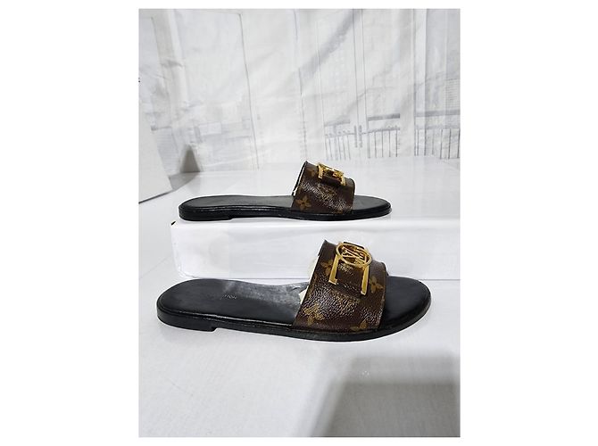 Louis Vuitton Lock it mule basso Marrone/Nero Taglia 38 - vista 2