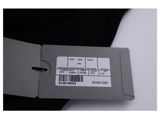 Day Corbata de cuello en jacquard logo BB Midi de Balenciaga en viscosa negra - vista 18
