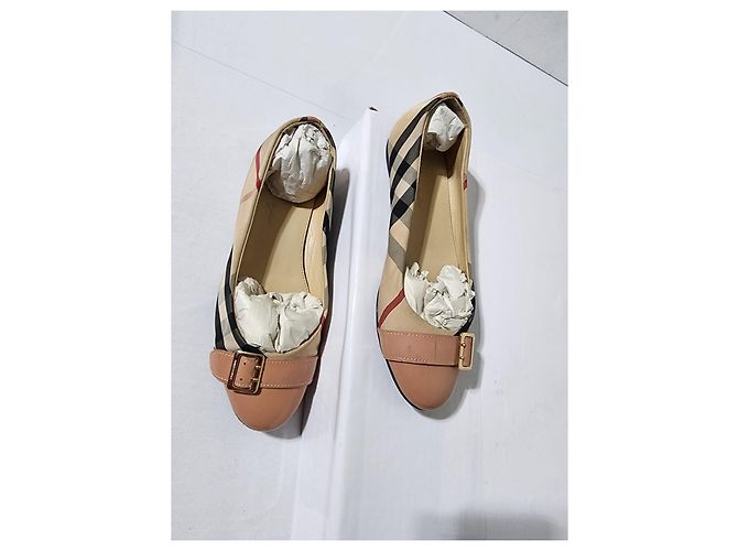 Bailarinas con hebilla Burberry Nova Check Beige/Cream Talla 37 - vista 10