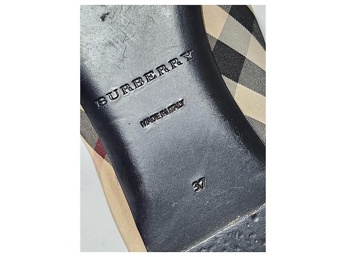 Bailarinas con hebilla Burberry Nova Check Beige/Cream Talla 37 - vista 3