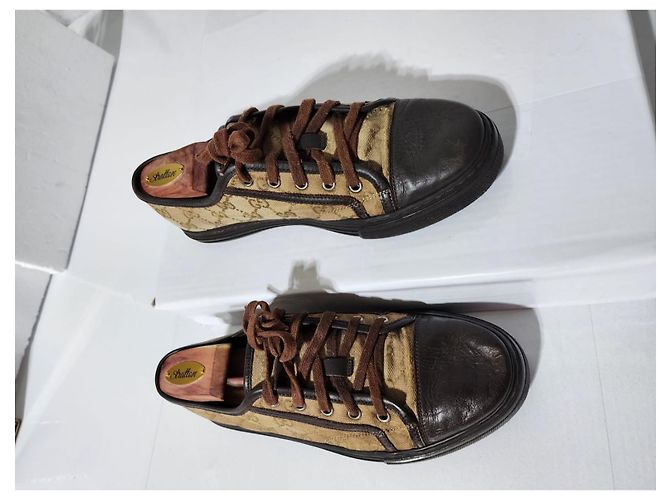 Sneakers in pelle e tela monogram Gucci con lacci marrone/beige taglia 7,5 - vista 14