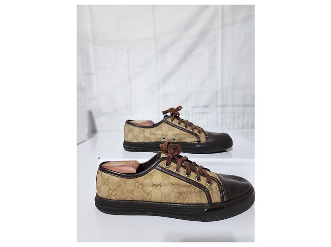 Sneakers in pelle e tela monogram Gucci con lacci marrone/beige taglia 7,5 - vista 15