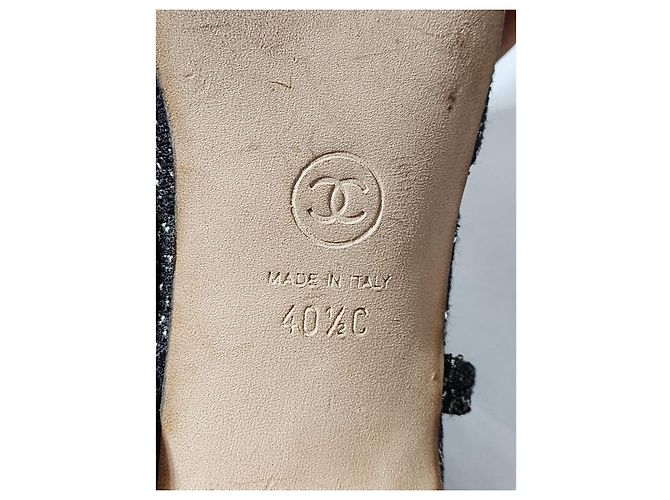 Décolleté CHANEL Slingback in tweed, gros-grain e paillettes nere, taglia 40.5 - vista 2