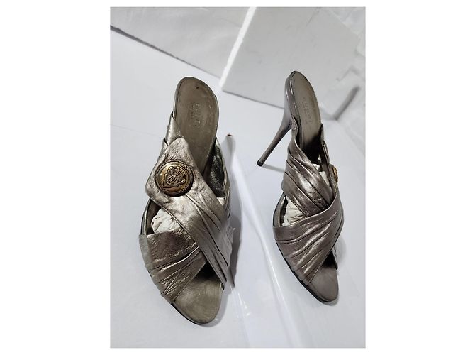 Zoccoli GUCCI Patent Hysteria Taglia 40C Marrone - vista 13