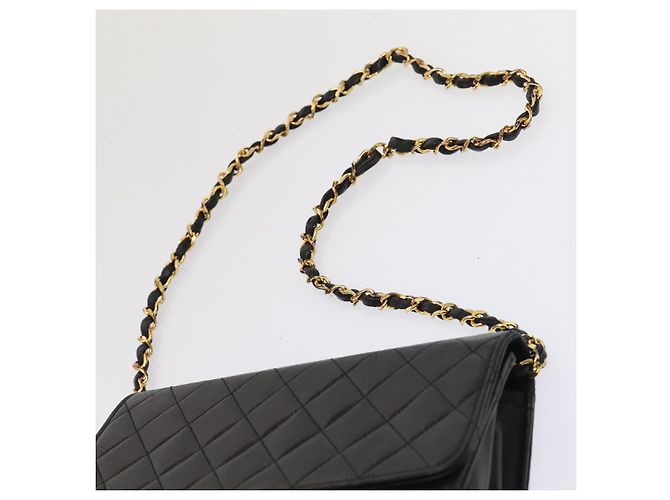 CHANEL Matelassé Ketten-Schultertasche aus Lammleder Schwarz CC Auth 83342 - Ansicht 14