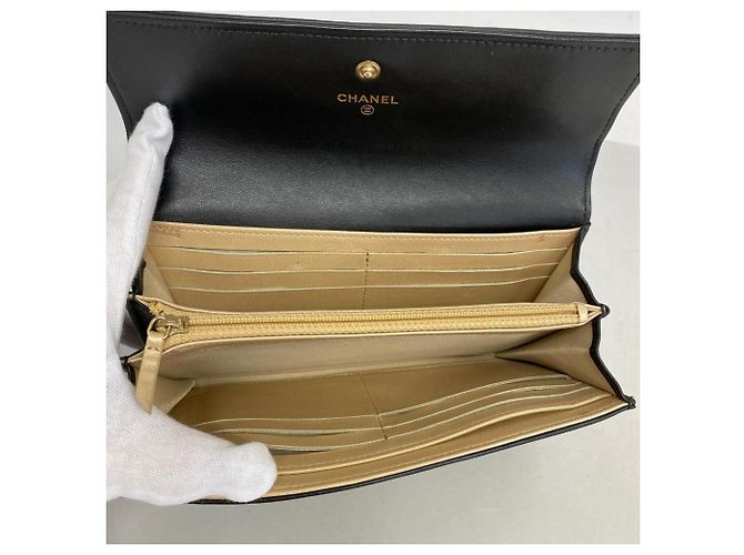 Chanel Langer Geldbeutel aus schwarzem Lammleder - Ansicht 3