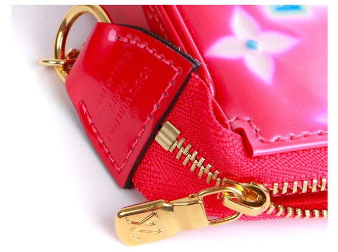 LOUIS VUITTON - Limitierte Mini Louis Vuitton Accessoire Tasche aus rosa Lackleder Pink - Ansicht 7
