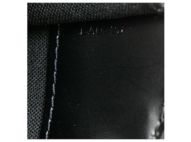 Nero Louis Vuitton Taiga Laguito - vista 7