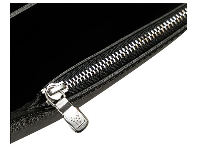 Nero Louis Vuitton Taiga Laguito - vista 8