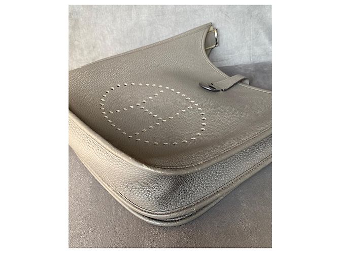 Borsa Hermès Evelyne 29 PM Etoupe Pelle Taurillon Clemence - vista 7
