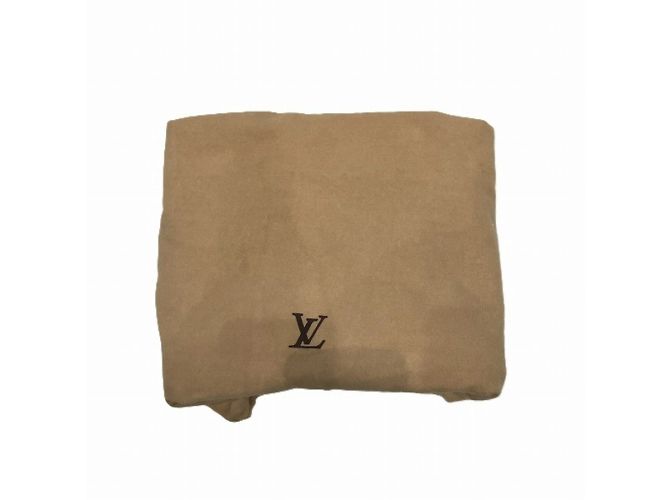 Borsa Louis Vuitton Epi Saint Jacques PM Nero - vista 7