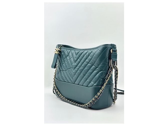 Borsa a mano Chanel Gabrielle in pelle verde - vista 2