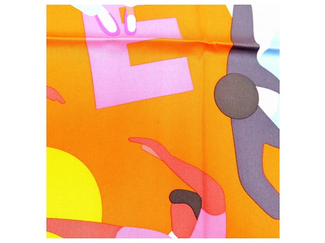 Hermès Foulard in seta Hermes Carre 70 Omaggio a Gene Kelly Multicolore Arancione Giallo - vista 3