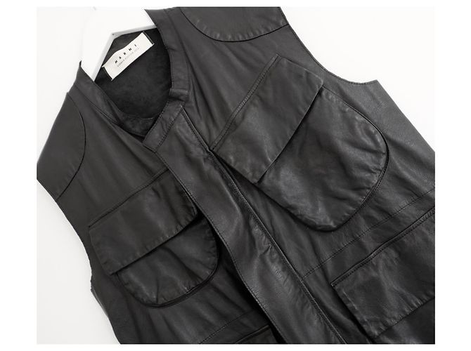 Marni Spring 2010 Leather Sleeveless Cargo Jacket Black - view 2