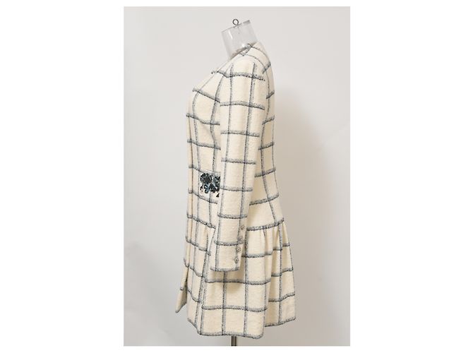 Timeless Chanel Midi Besticktes Kleid aus Creme-Tweed Weiß Roh - Ansicht 7