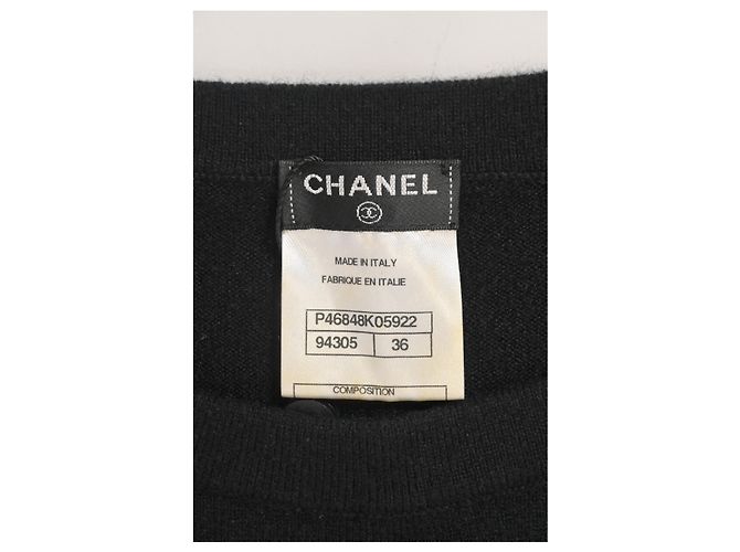 Timeless Chanel Mini Rundhalskleid aus schwarzer Kaschmir mit einer Tasche - Ansicht 10