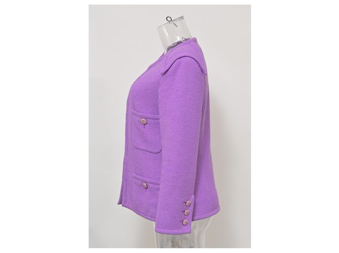 Chanel CC Knopf Jacke mit Vier Taschen aus lila Tweed - Ansicht 7