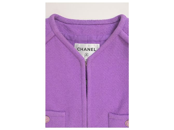 Chanel CC Knopf Jacke mit Vier Taschen aus lila Tweed - Ansicht 9