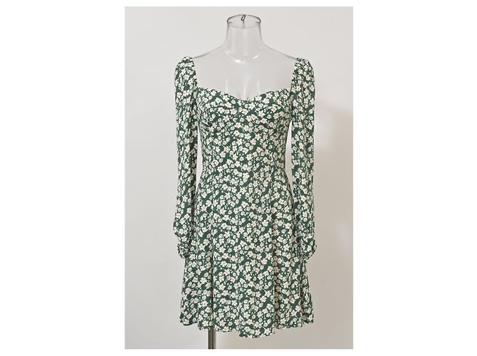 Vestido Mini Mochi con Estampado Floral Reformation en Viscosa Verde - vista 6