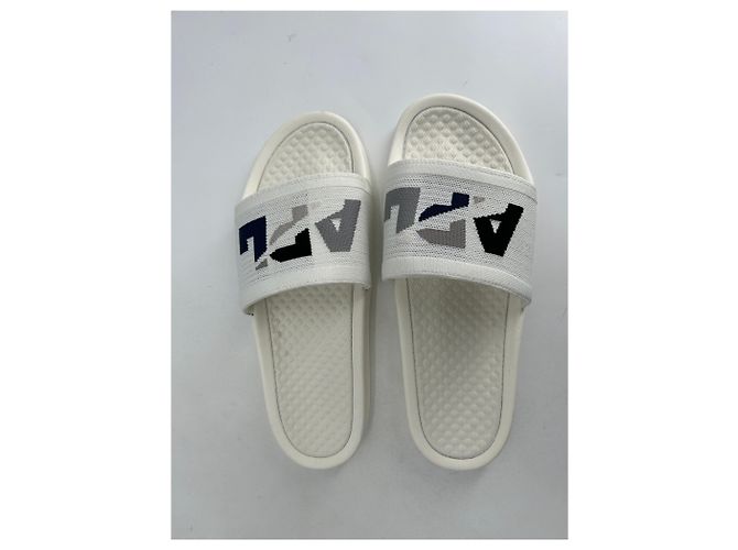 Autre Marque Sandali APL Athletic Propulsion Labs T.EU 43 in gomma Bianco - vista 5