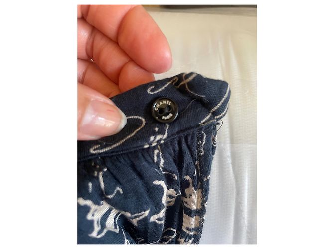 Chanel 3/4 Hose mit CC Monogramm aus Modal Schwarz - Ansicht 10