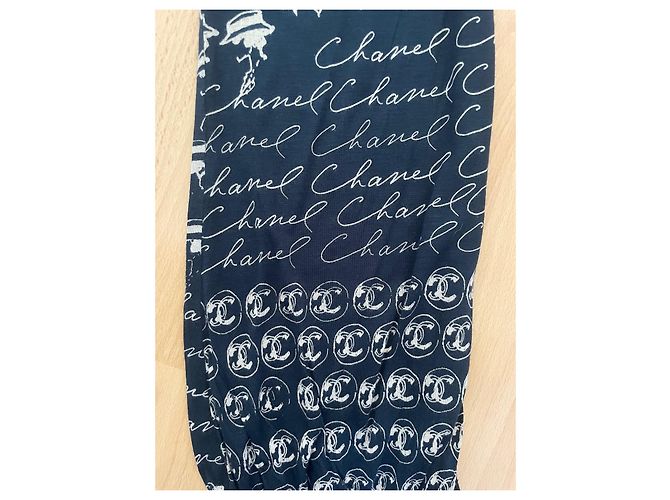 Chanel 3/4 Hose mit CC Monogramm aus Modal Schwarz - Ansicht 2