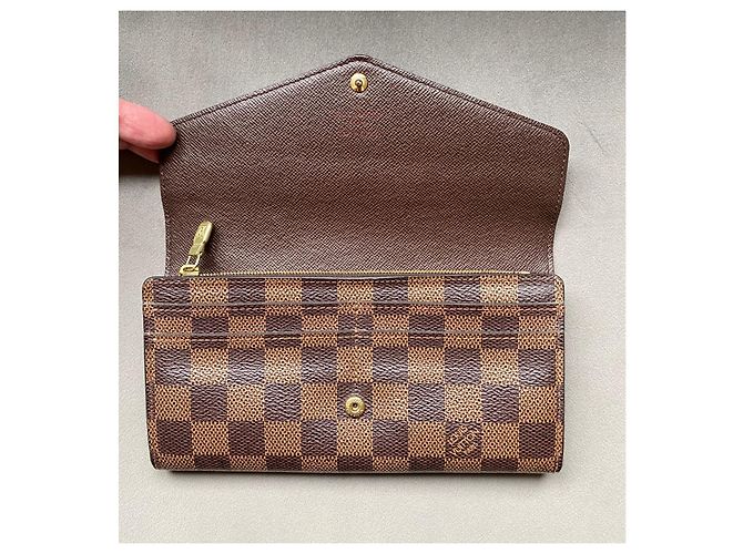 Louis Vuitton Billetera Sarah Damier Ebene Marrón Castaño - vista 7