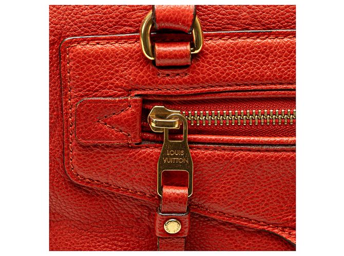 Borsa Lumineuse PM in Monogram Empreinte Rossa di Louis Vuitton Rosso - vista 9