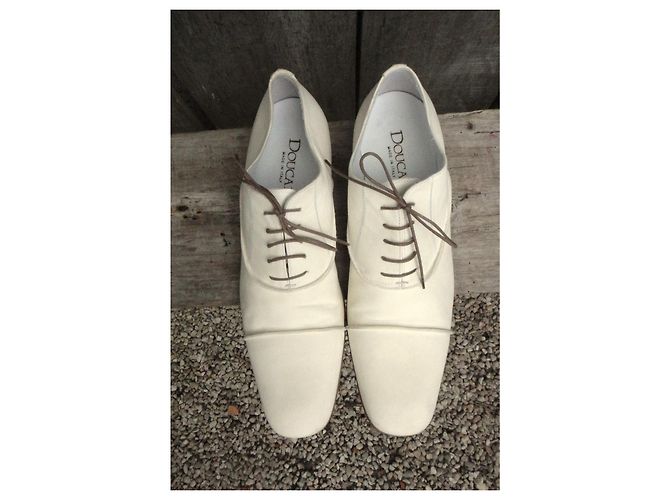 Autre Marque Richelieu Doucal's in pelle bianca scarpe stringate 43 Bianco - vista 2