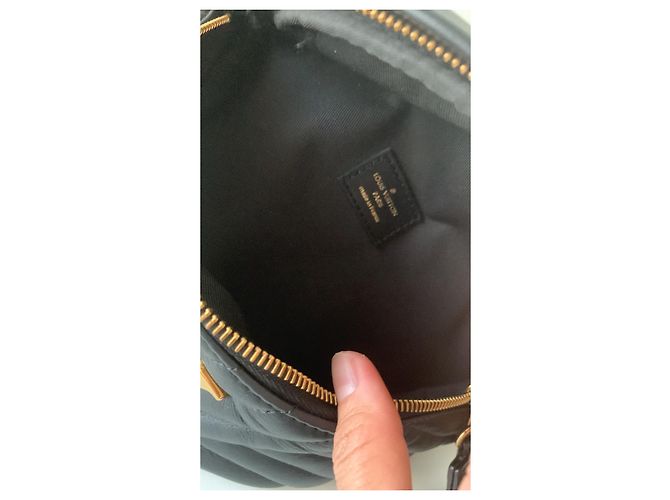 Louis Vuitton Banane Schwarz Leder - Ansicht 3
