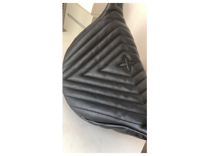 Louis Vuitton Banane Schwarz Leder - Ansicht 4
