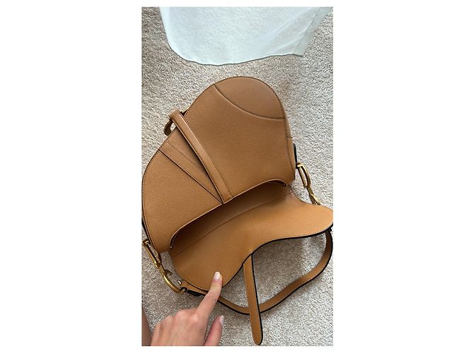 Borsa Dior Saddle Bag in pelle Cognac - vista 3