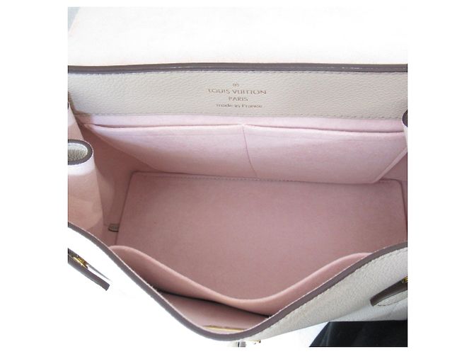 Louis Vuitton Lockme Ever MM Marron - vue 5