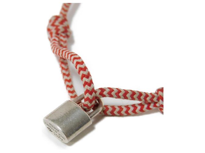 Lockit Bracciale charm in argento 925 Louis Vuitton Rosso - vista 5
