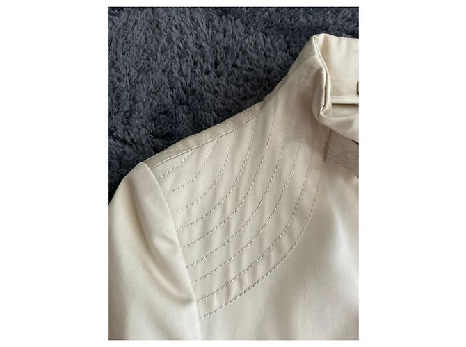 Gucci by Tom Ford Spring Summer 2003 Multipocket White Coat. - view 4