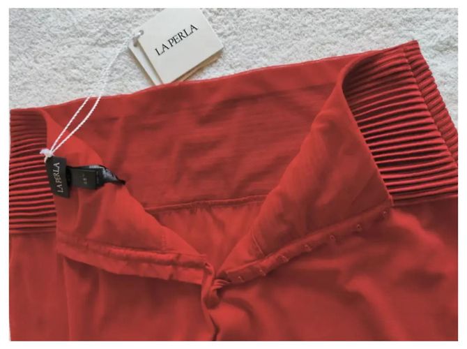 Falda La Perla Roja de Tul y Satén de Seda - vista 4