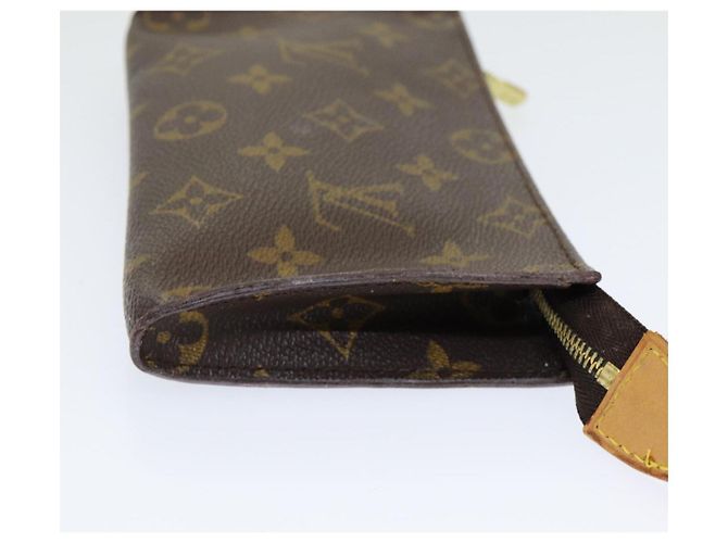 LOUIS VUITTON Monogram Bucket PM Pouch Accessory Pouch LV Auth am6516 Monograma - vista 3