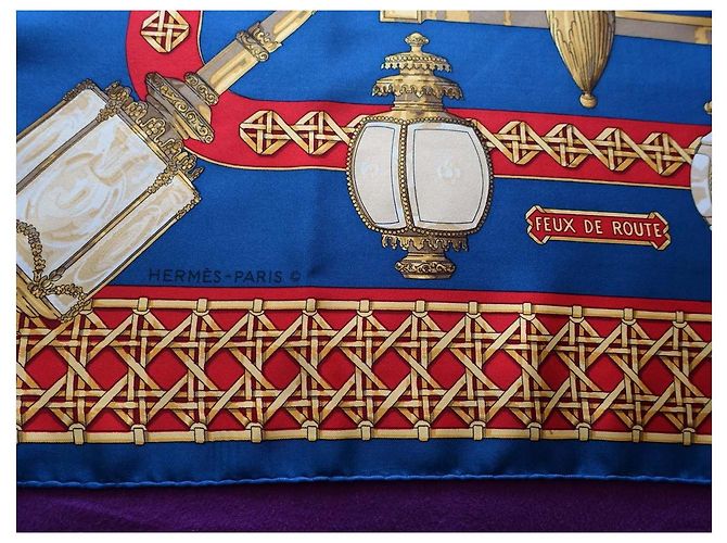 Lenço de Seda Hermès Vintage Original 90x90 Tecido de Seda "Feux de Route" Vermelho Azul Amarelo - vista 3