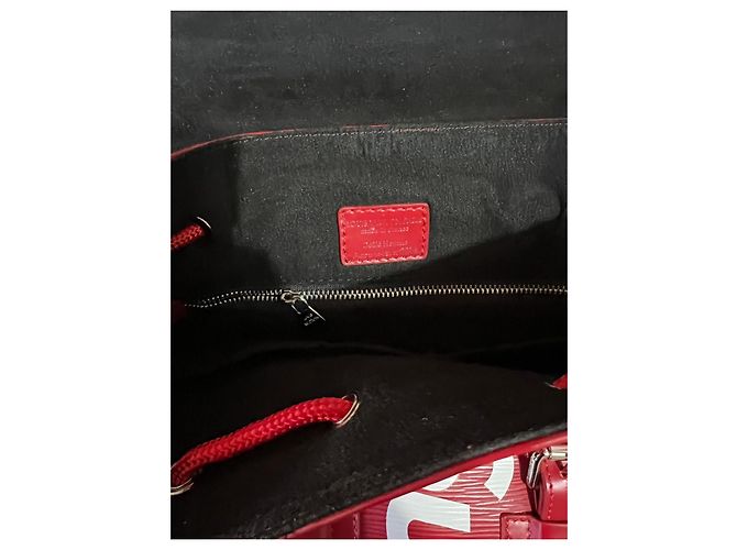 Zaino Christopher Supreme x Louis Vuitton 2018 Rosso - vista 15