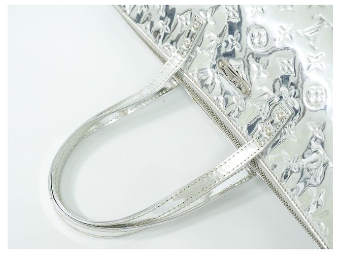 Louis Vuitton Bellevue Argento - vista 4
