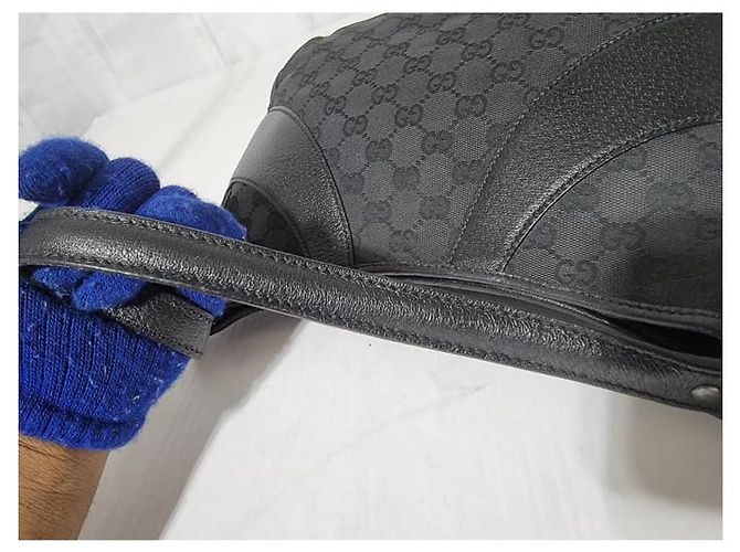 Bolsa hobo curva em lona GG monograma GUCCI com couro Preto - vista 3